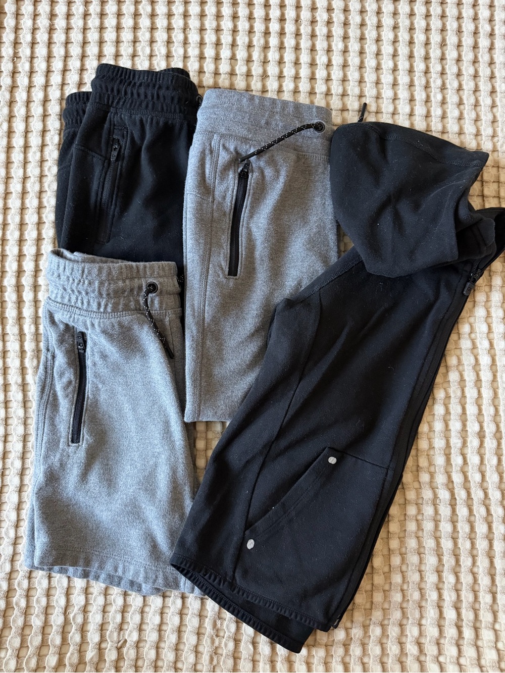 GAP Kids Black & Gray Jogger Pants Set